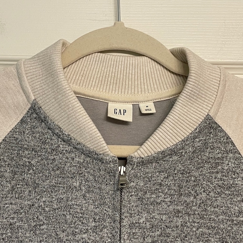 Gap Gray Cream Bomber Jacket - image 5